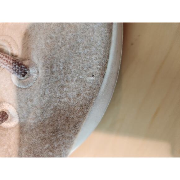 Allbirds Women’s Wool Runners, Beige, Size 7, Sustainable Comfort, oatmeal color - Picture 5 of 5